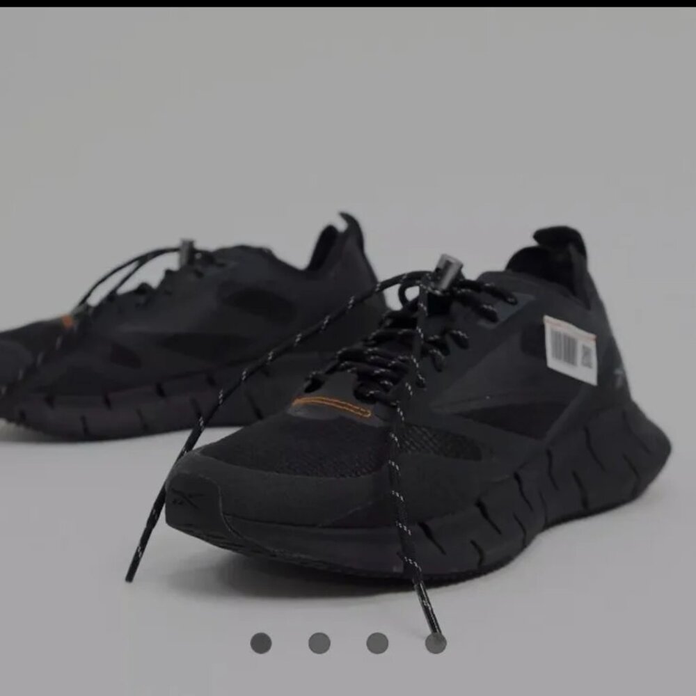 Reebok Training Zig Kinetica Horizon Charli Cohen trainers in black UK6.5 US9.5